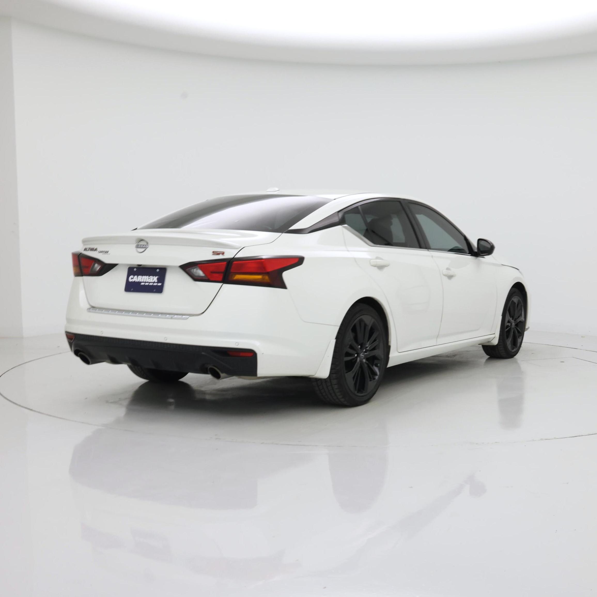 Thumbnail: 2023 Nissan Altima - 8