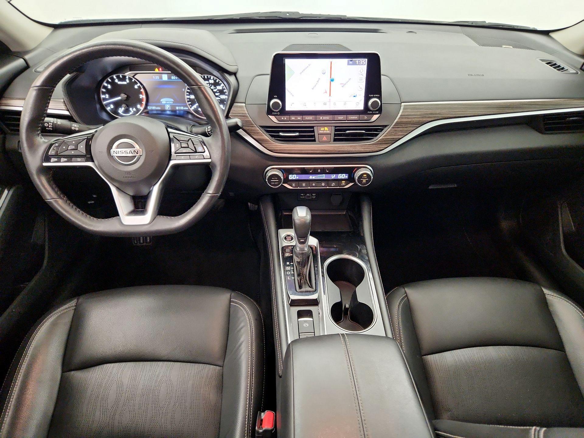 Thumbnail: 2022 Nissan Altima - 9