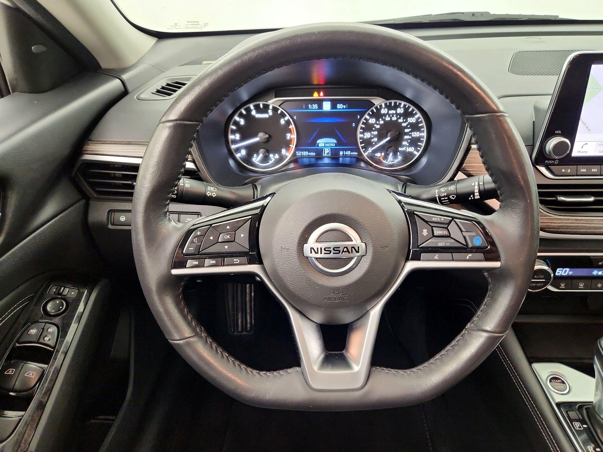 Thumbnail: 2022 Nissan Altima - 10