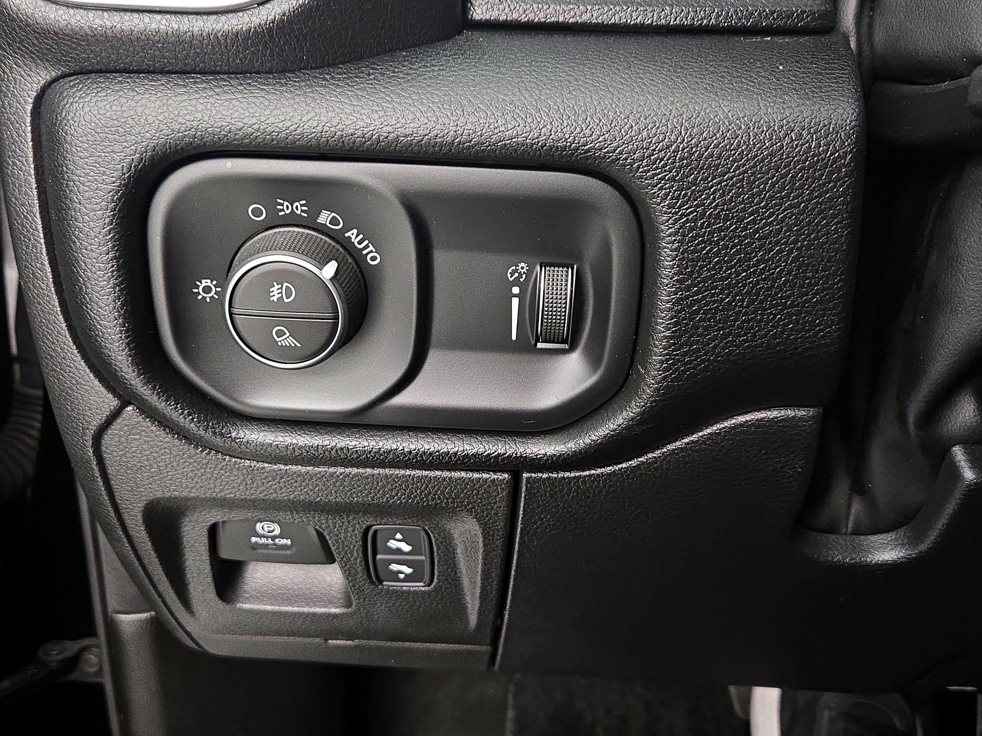 Thumbnail: 2022 RAM 1500 - 13