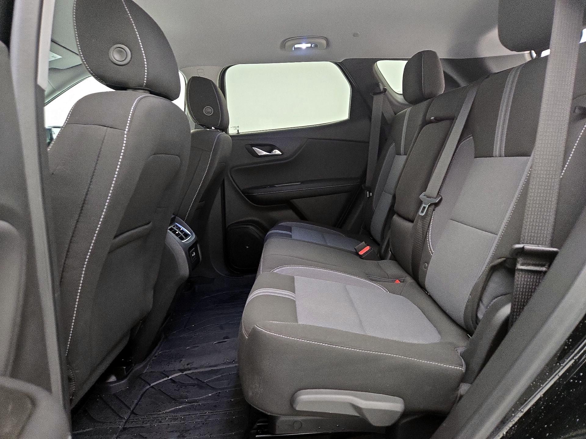 Thumbnail: 2023 Chevrolet Blazer - 19