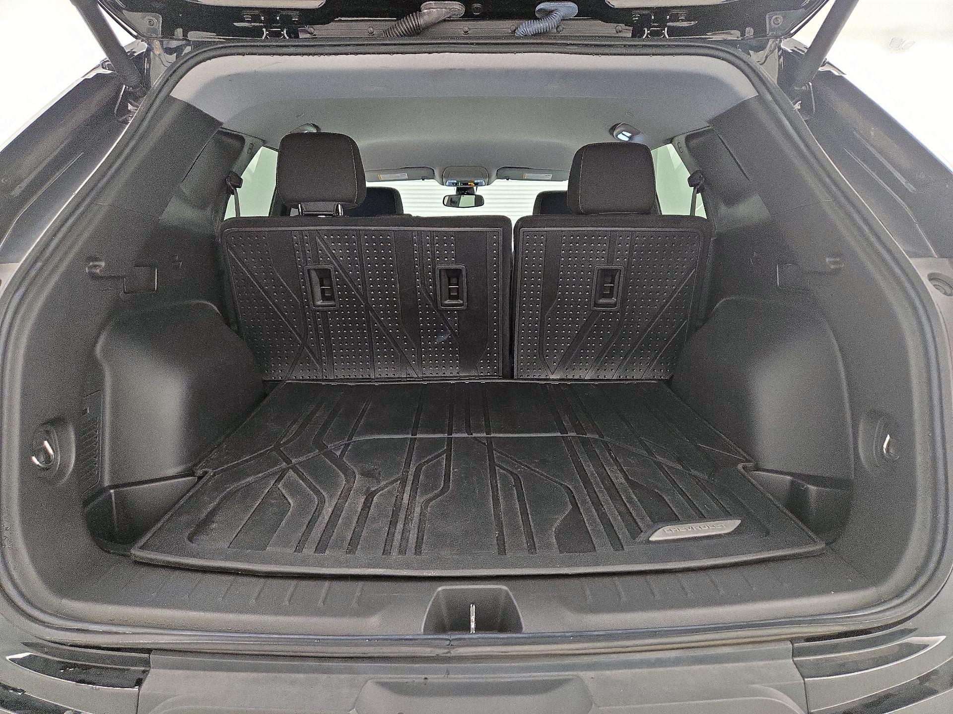 Thumbnail: 2023 Chevrolet Blazer - 20