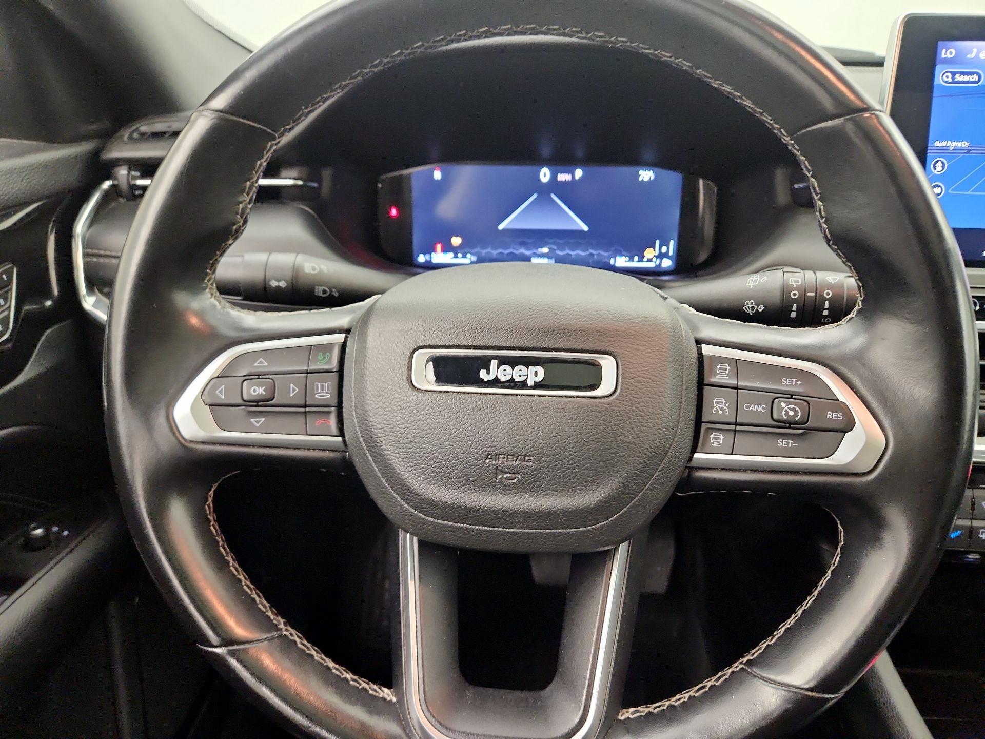 Thumbnail: 2022 Jeep Compass - 10