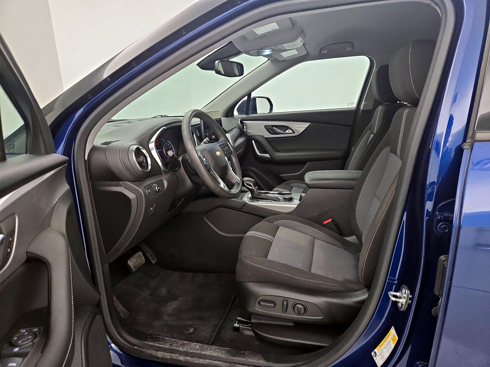 Thumbnail: 2023 Chevrolet Blazer - 11