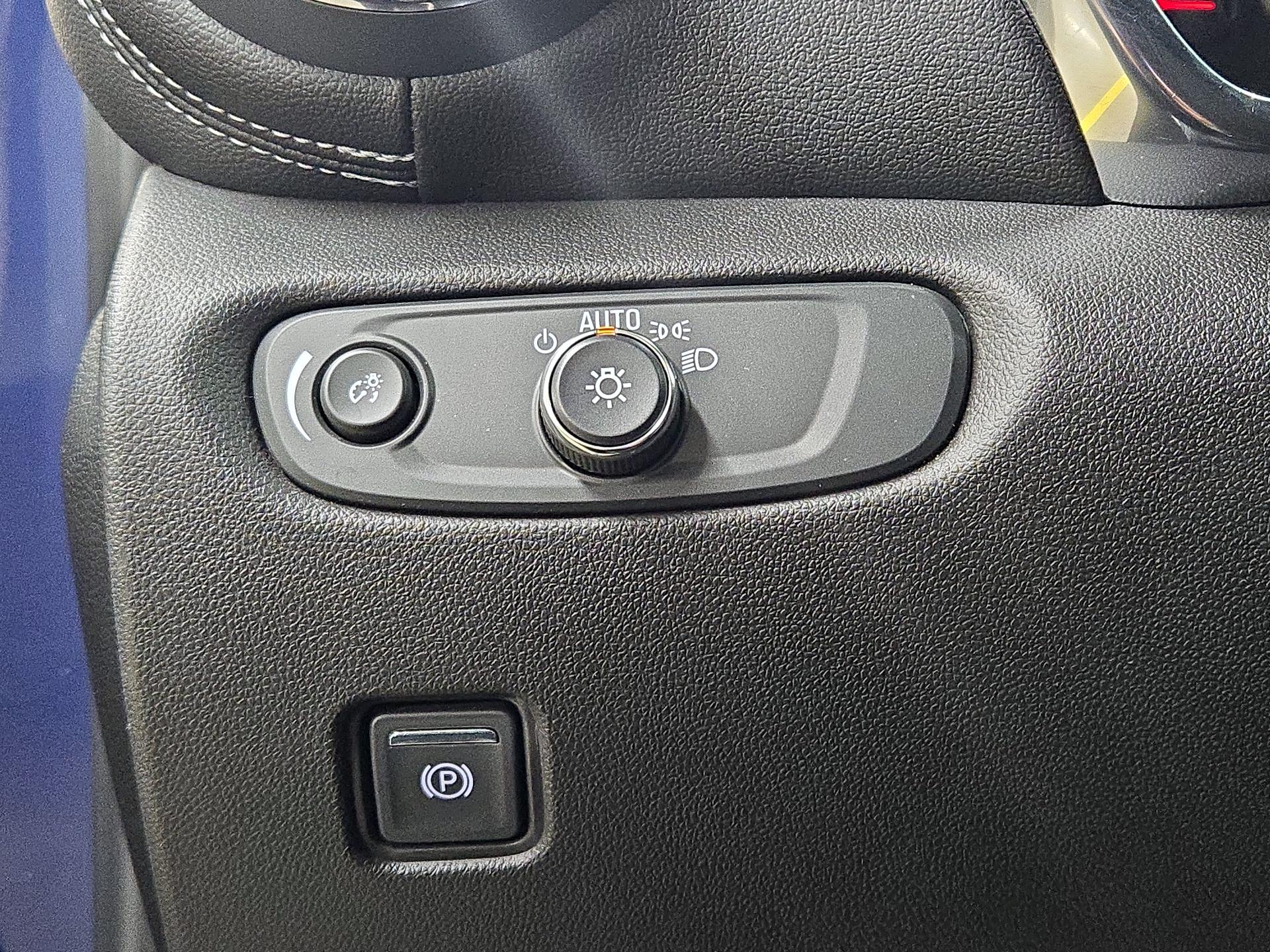 Thumbnail: 2023 Chevrolet Blazer - 13