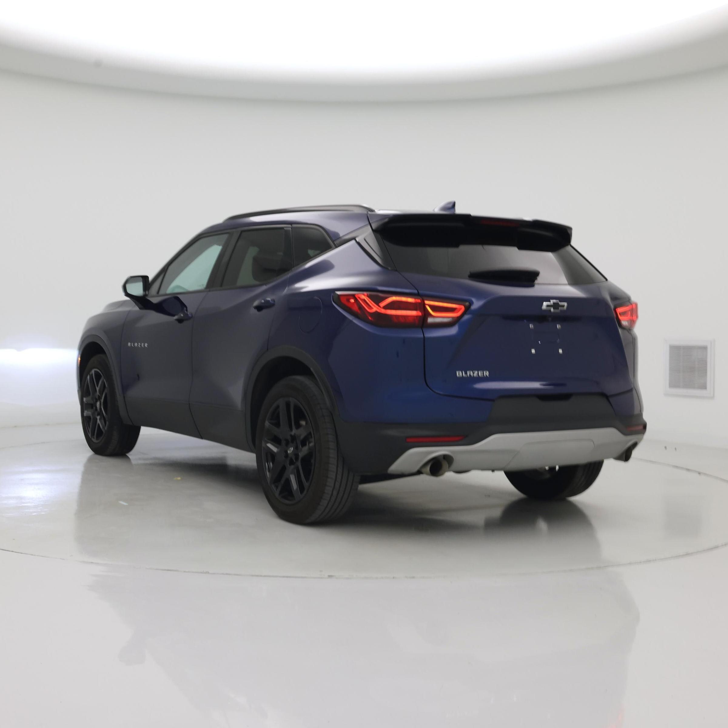 Thumbnail: 2023 Chevrolet Blazer - 2