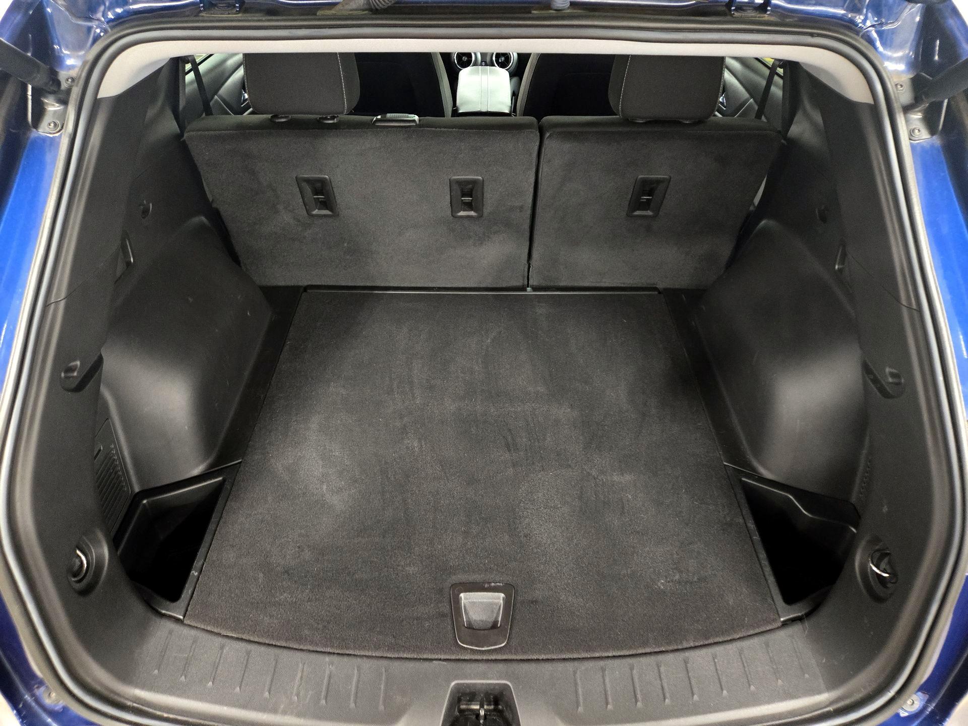 Thumbnail: 2023 Chevrolet Blazer - 20