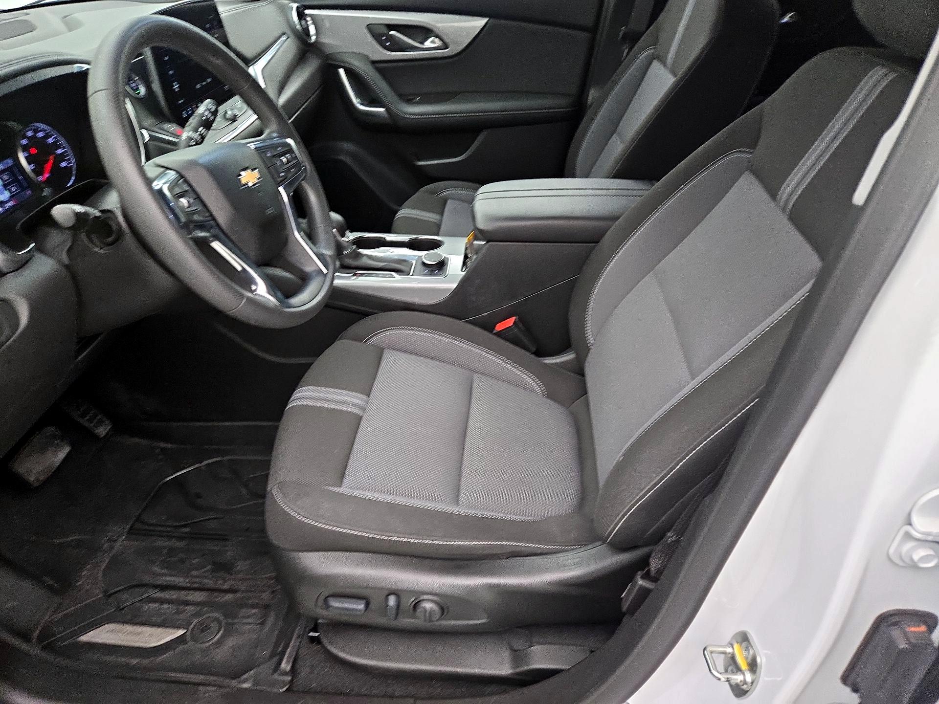 Thumbnail: 2024 Chevrolet Blazer - 11