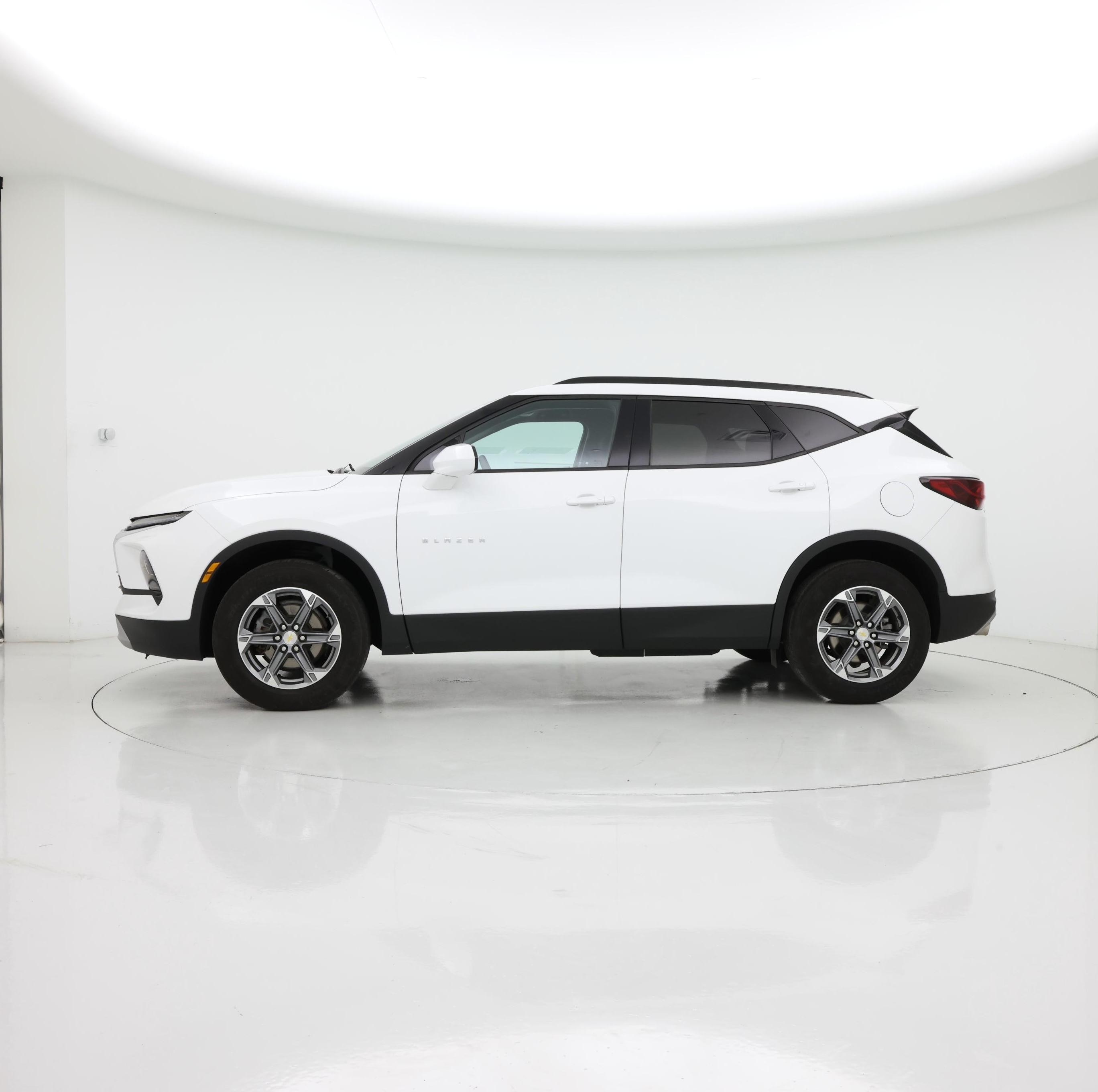 Thumbnail: 2024 Chevrolet Blazer - 3