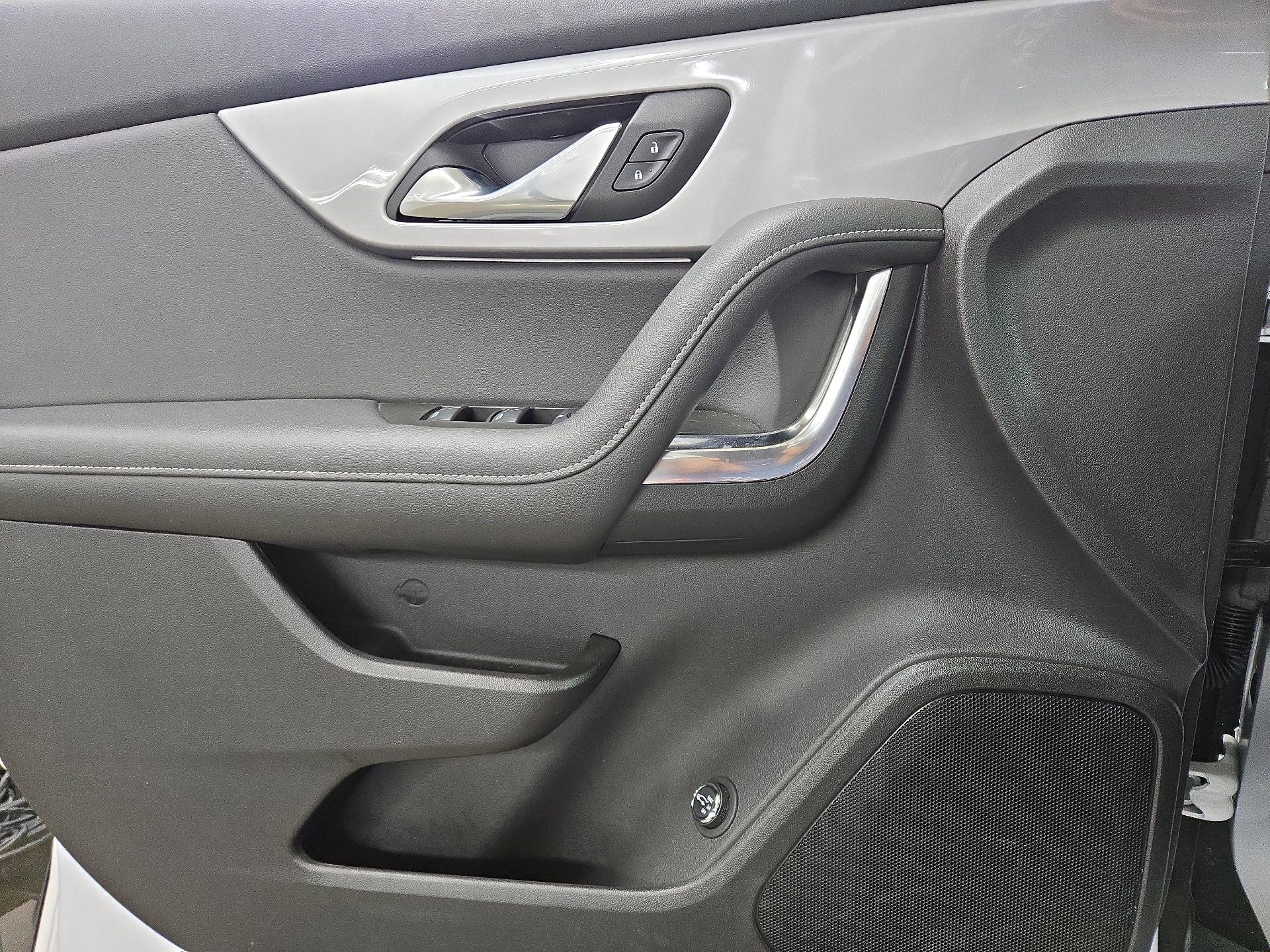 Thumbnail: 2023 Chevrolet Blazer - 12