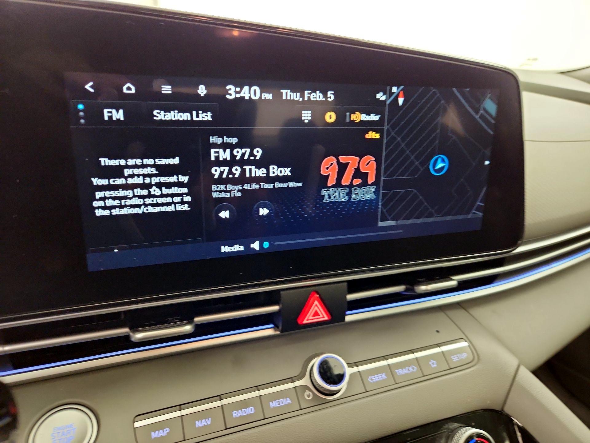 Thumbnail: 2024 Hyundai Elantra - 16