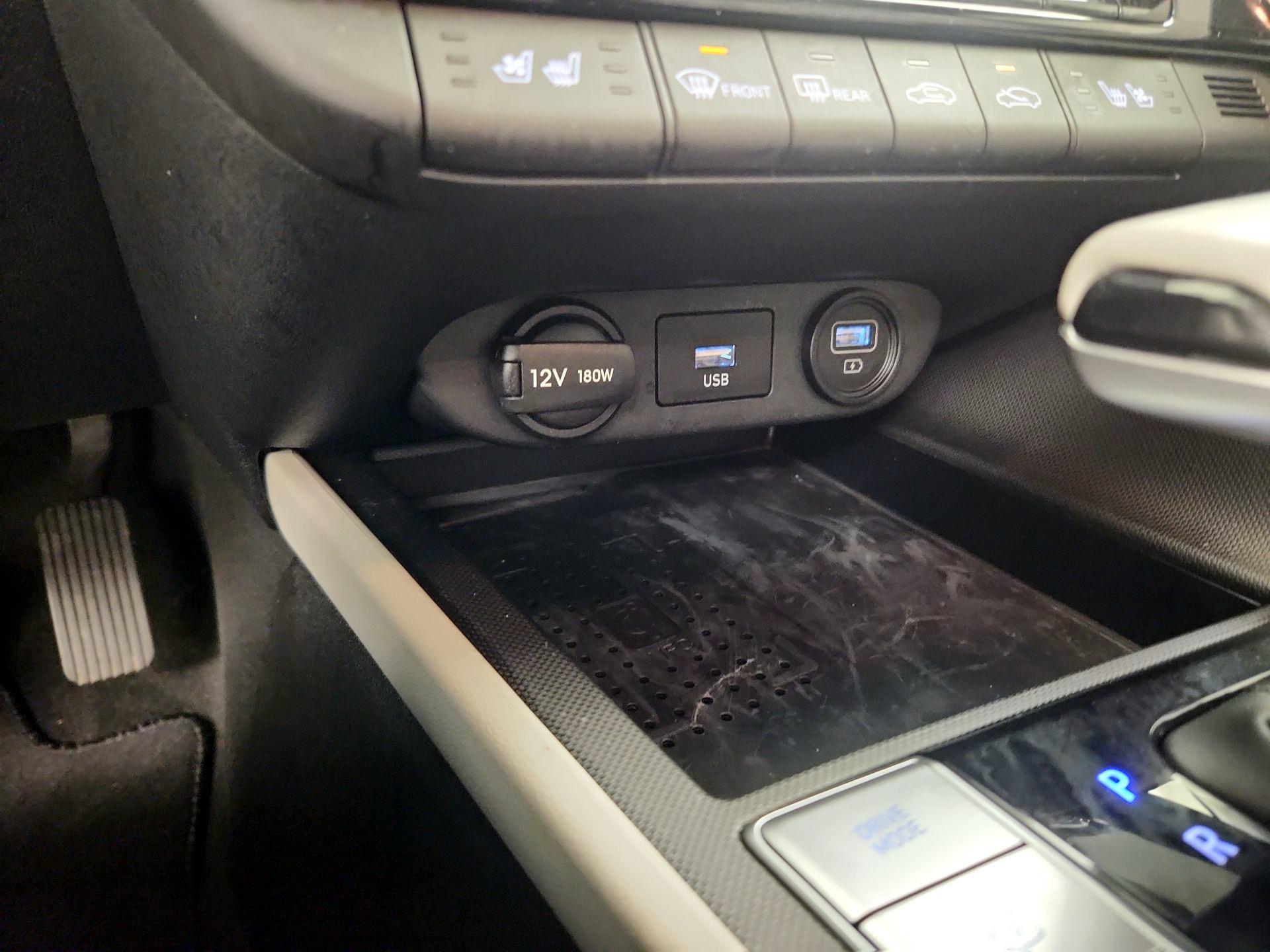 Thumbnail: 2023 Hyundai Elantra - 19