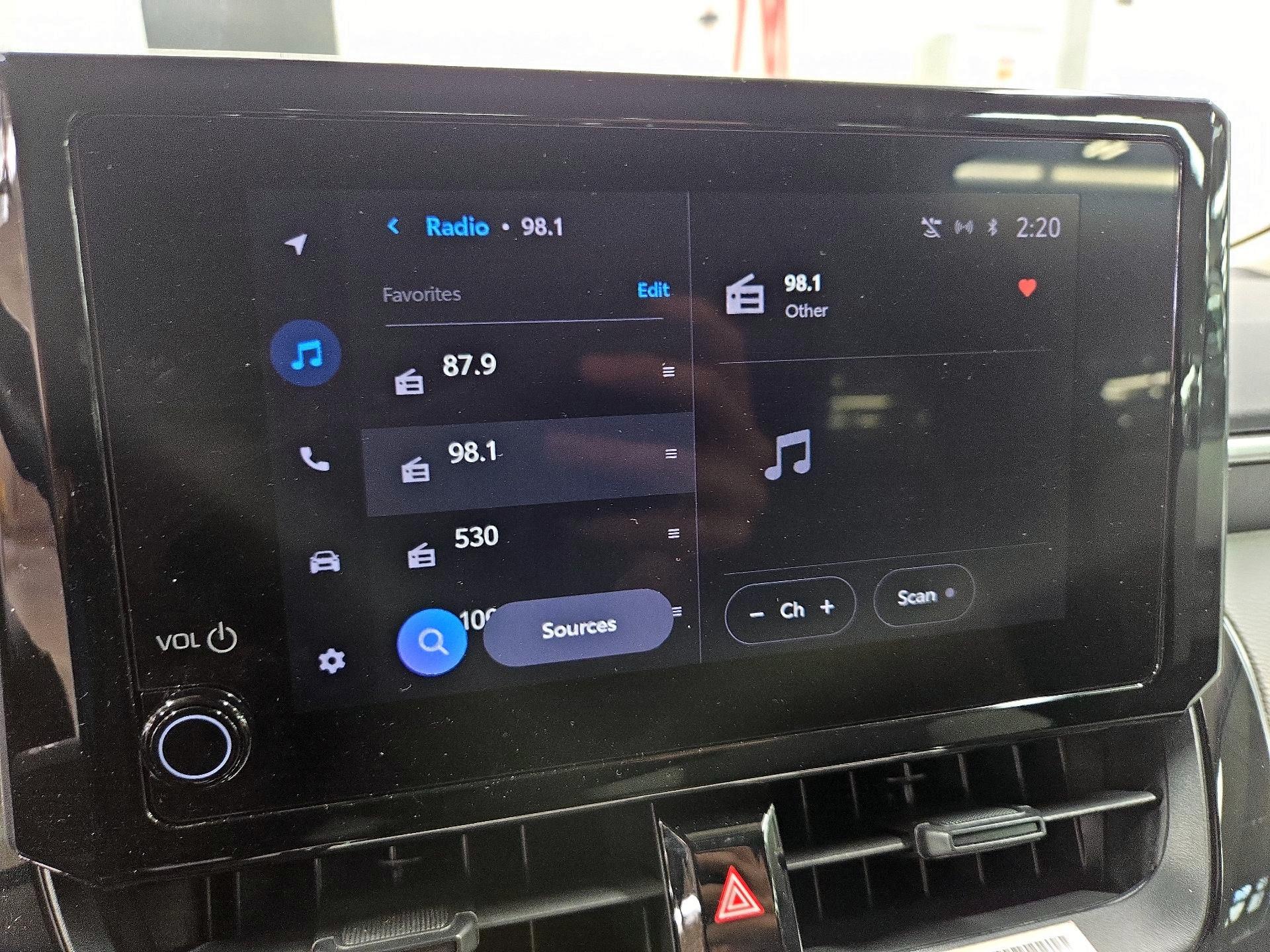 Thumbnail: 2023 Toyota Corolla - 14