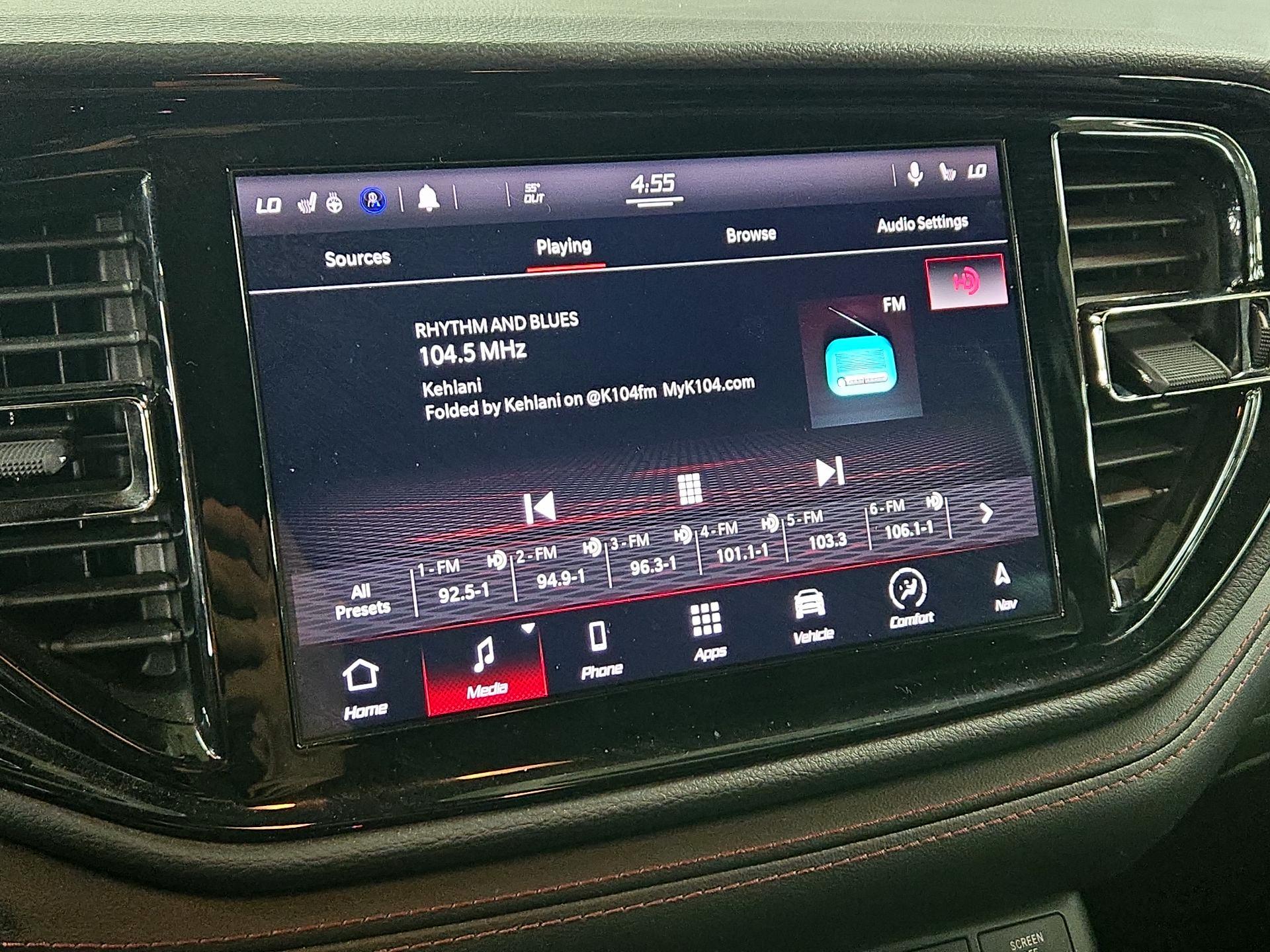 Thumbnail: 2021 Dodge Durango - 16