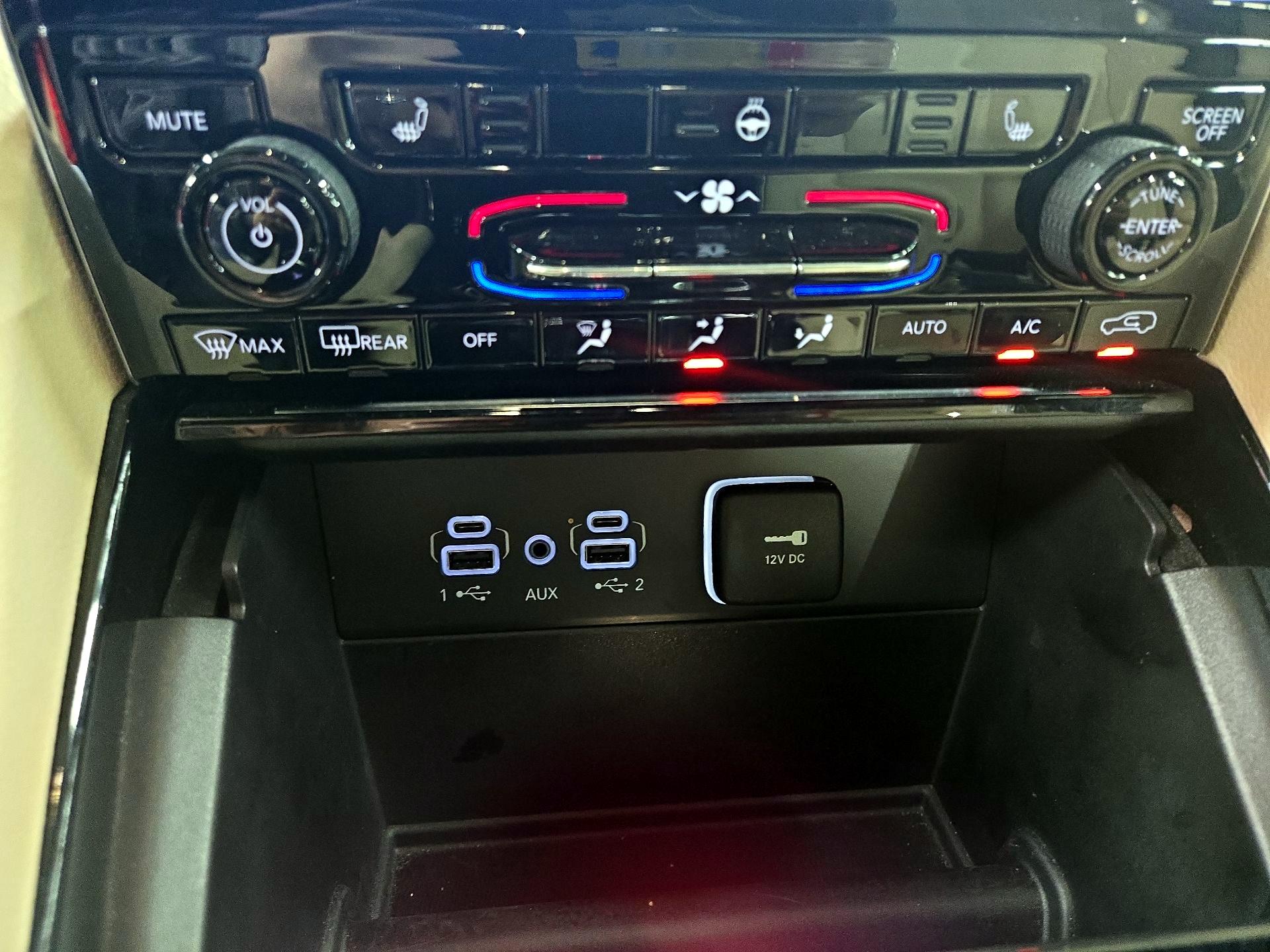 Thumbnail: 2023 Jeep Grand Cherokee L - 15