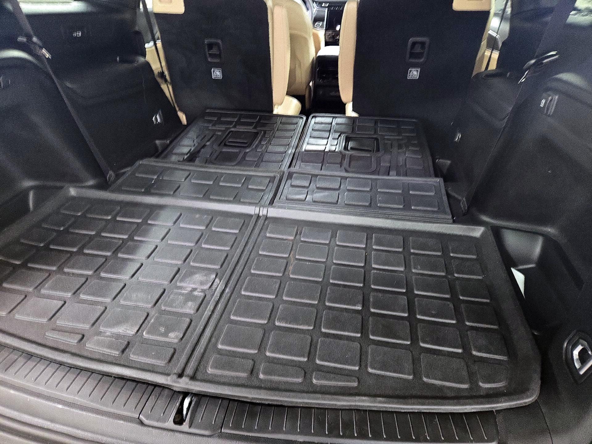 Thumbnail: 2023 Jeep Grand Cherokee L - 19