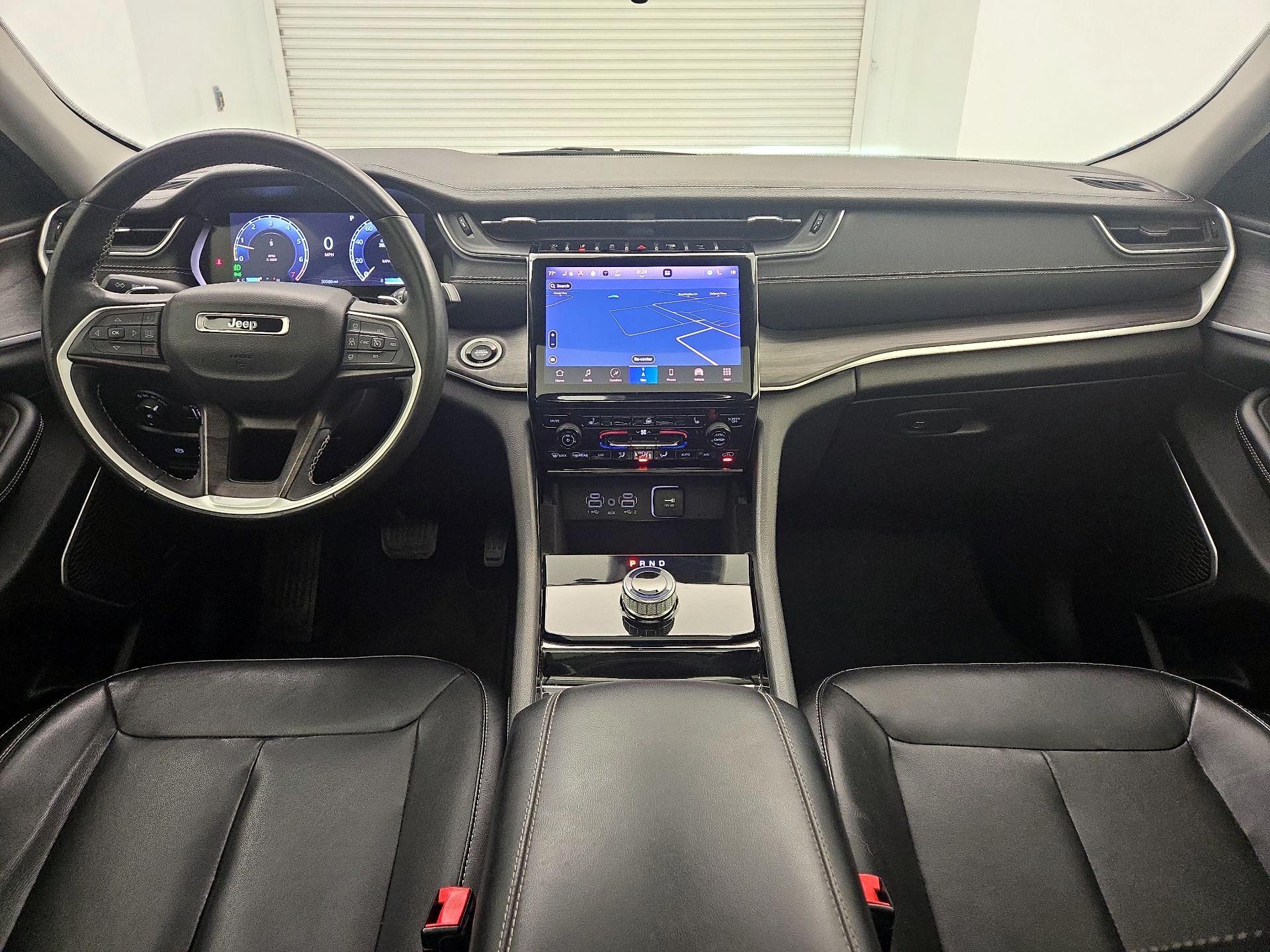 Thumbnail: 2022 Jeep Grand Cherokee - 9