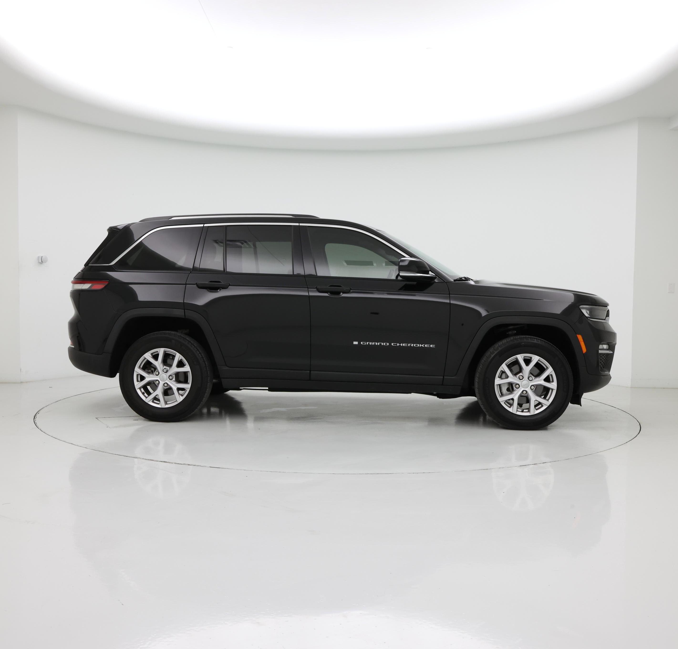 Thumbnail: 2022 Jeep Grand Cherokee - 7