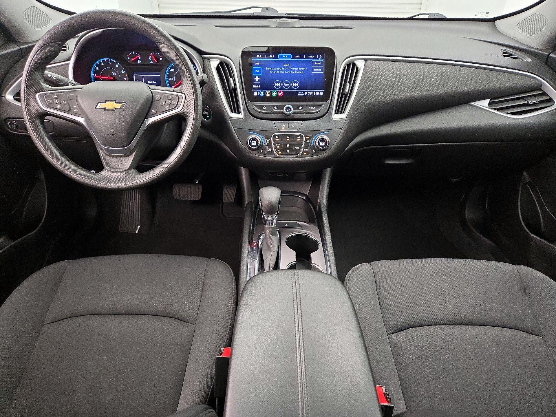 Thumbnail: 2023 Chevrolet Malibu - 9