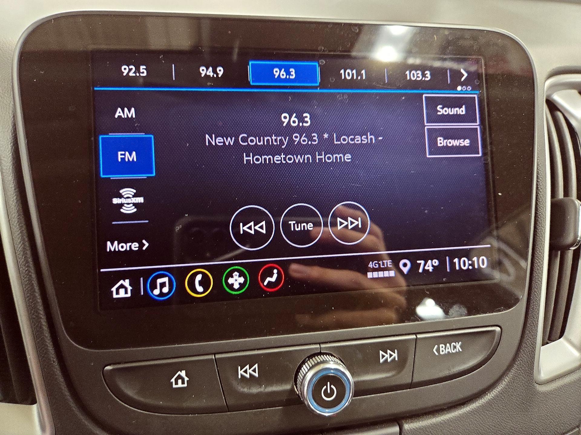 Thumbnail: 2023 Chevrolet Malibu - 14