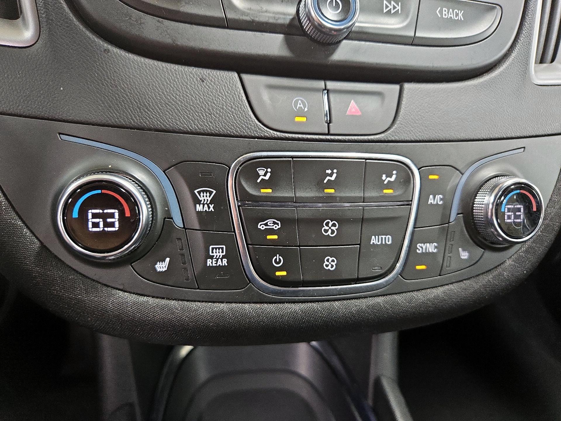 Thumbnail: 2023 Chevrolet Malibu - 15