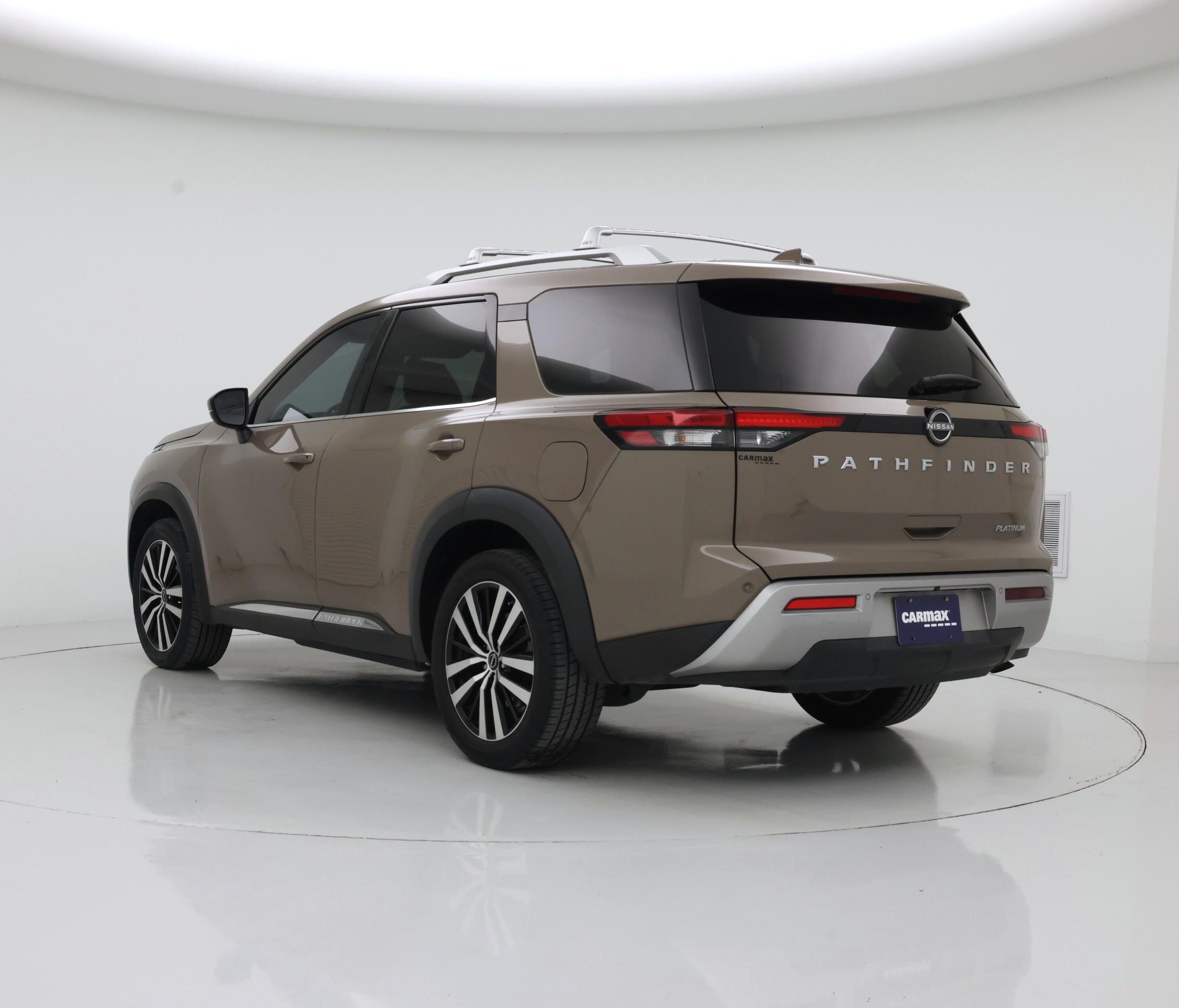 Thumbnail: 2023 Nissan Pathfinder - 2