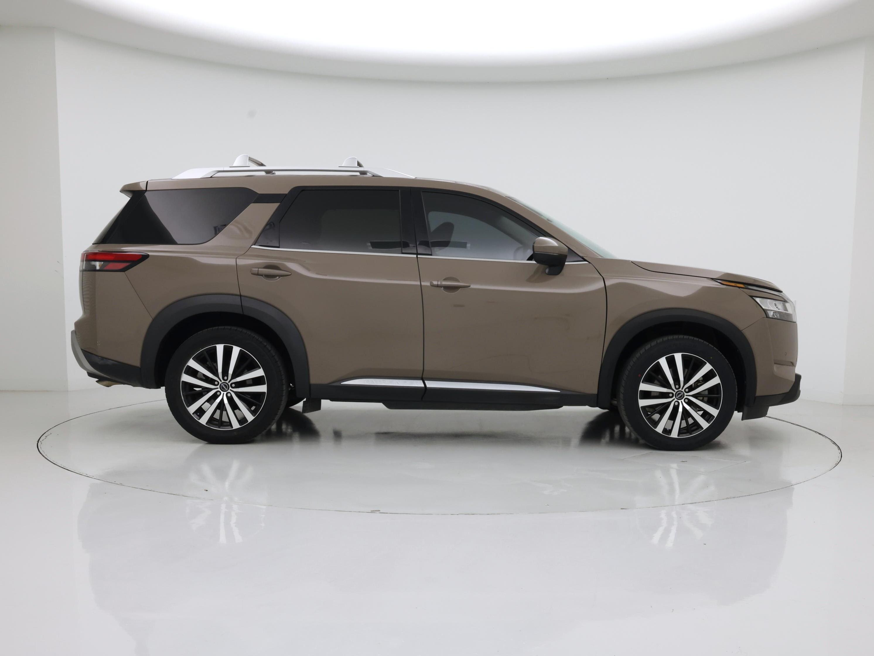 Thumbnail: 2023 Nissan Pathfinder - 7