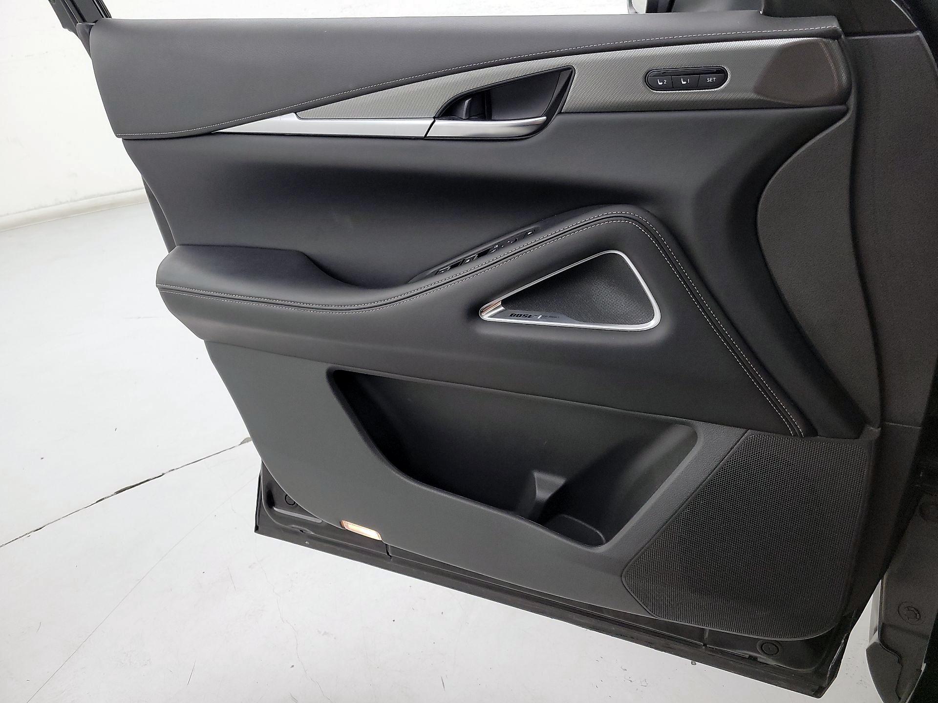 Thumbnail: 2024 INFINITI QX60 - 12