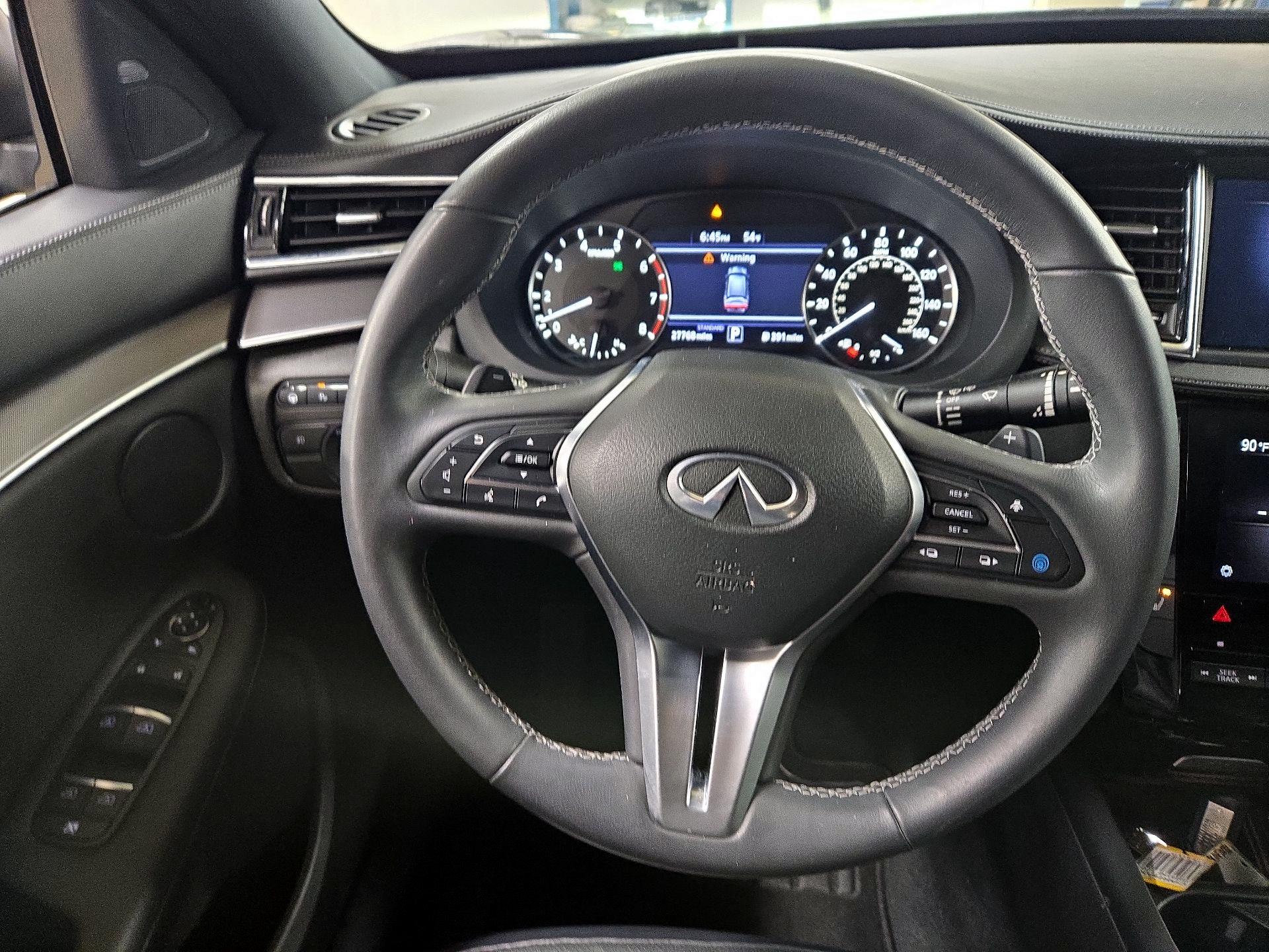 Thumbnail: 2022 INFINITI QX50 - 10