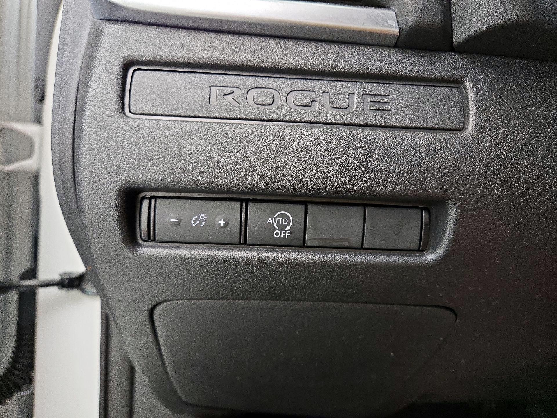 Thumbnail: 2023 Nissan Rogue - 13