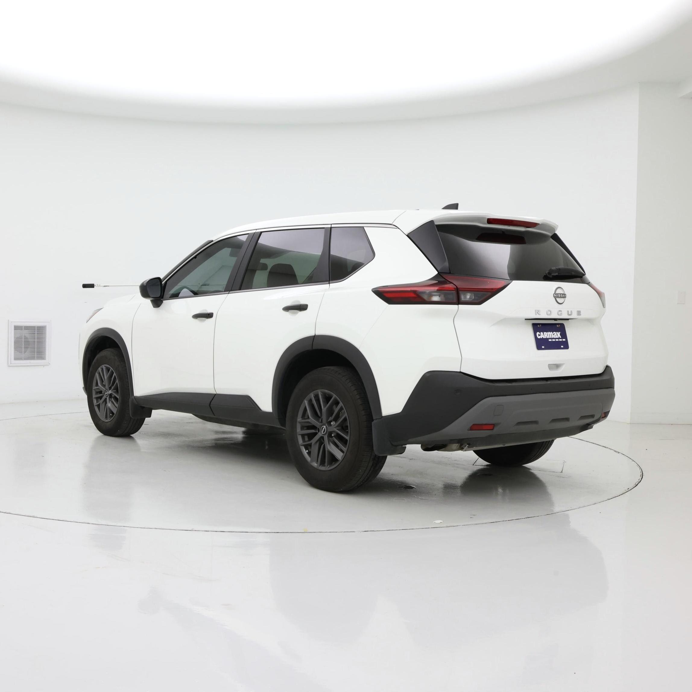 Thumbnail: 2023 Nissan Rogue - 2