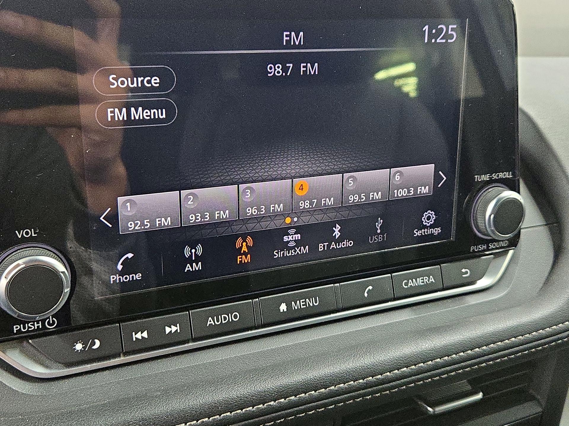 Thumbnail: 2023 Nissan Rogue - 15