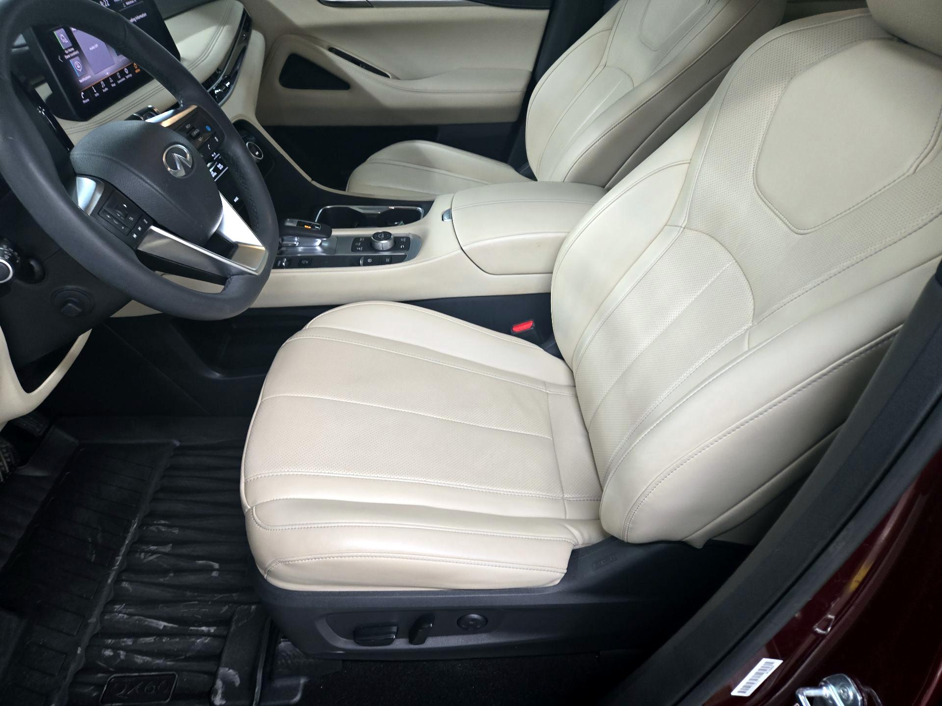 Thumbnail: 2023 INFINITI QX60 - 11