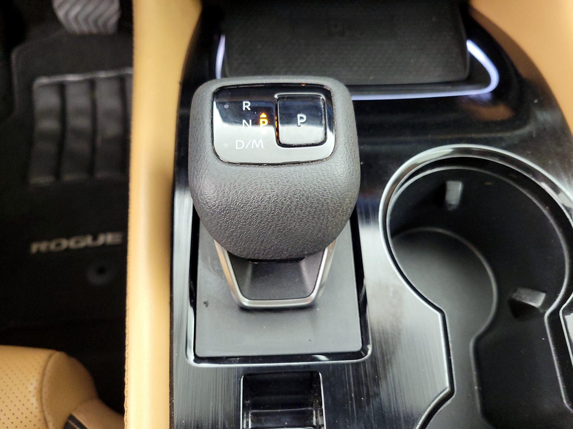 Thumbnail: 2023 Nissan Rogue - 18