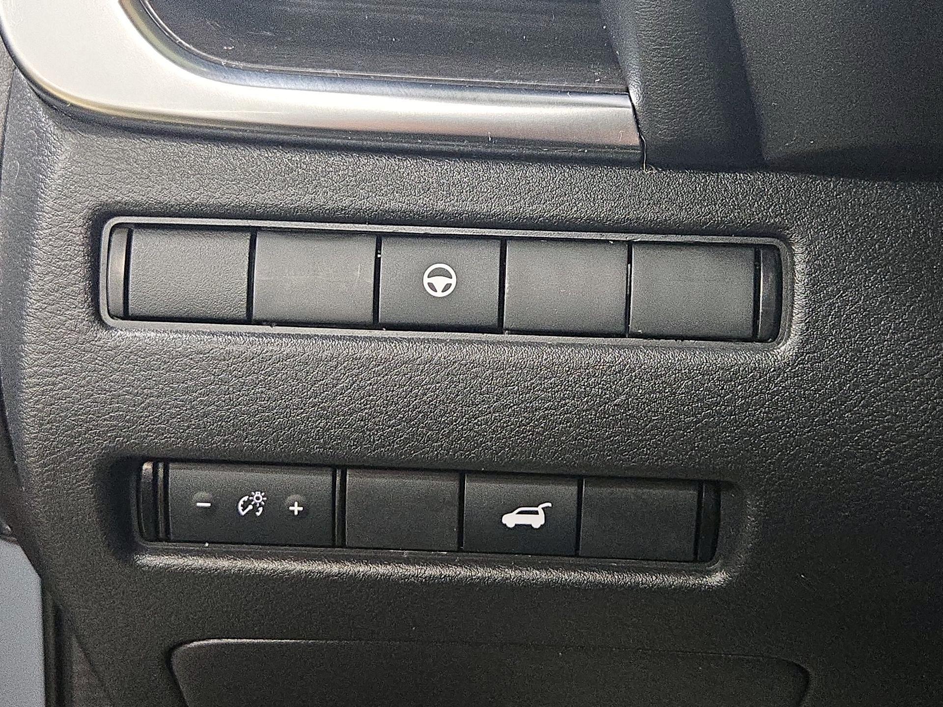 Thumbnail: 2021 Nissan Rogue - 13