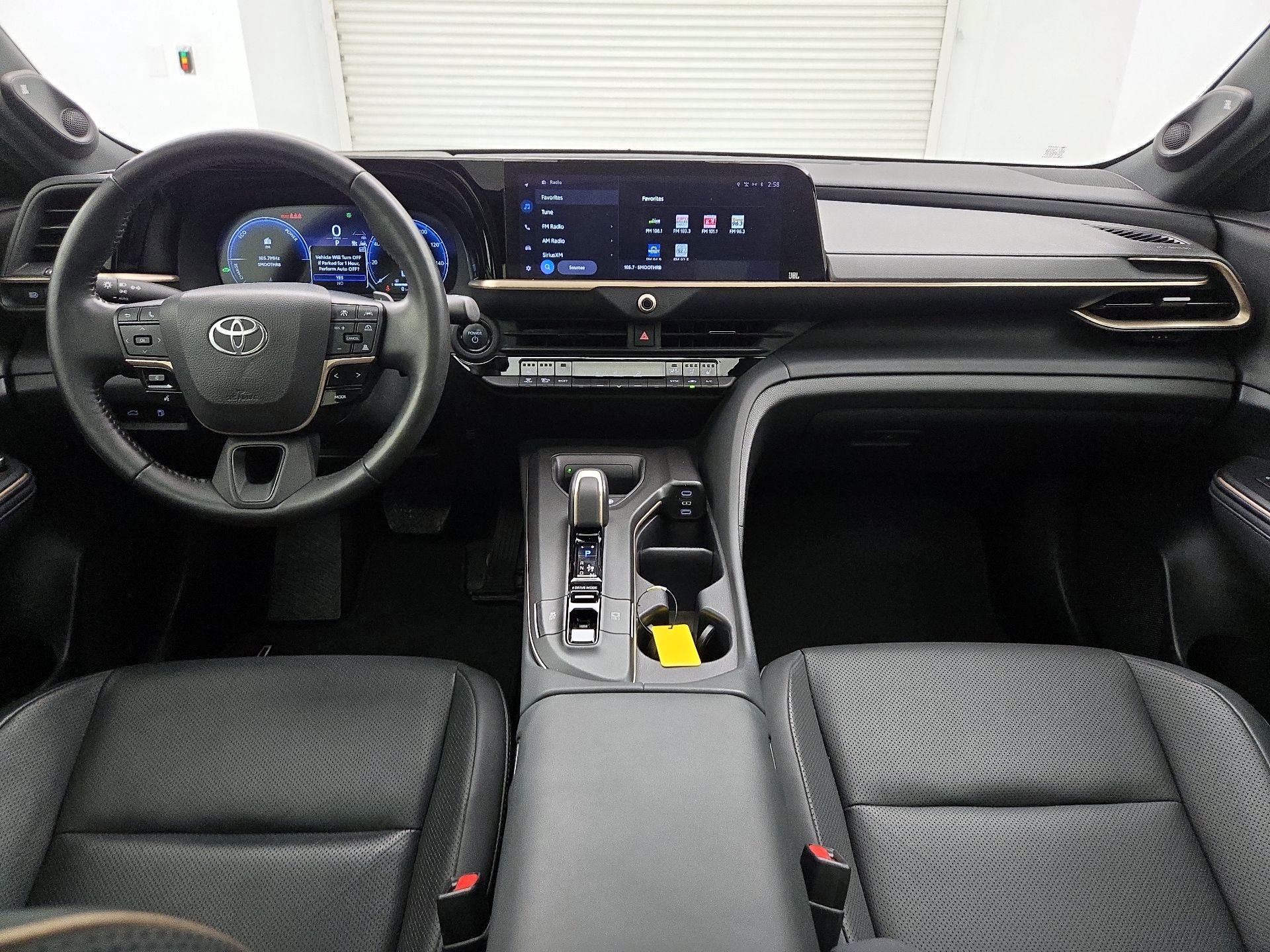 Thumbnail: 2023 Toyota Crown - 9