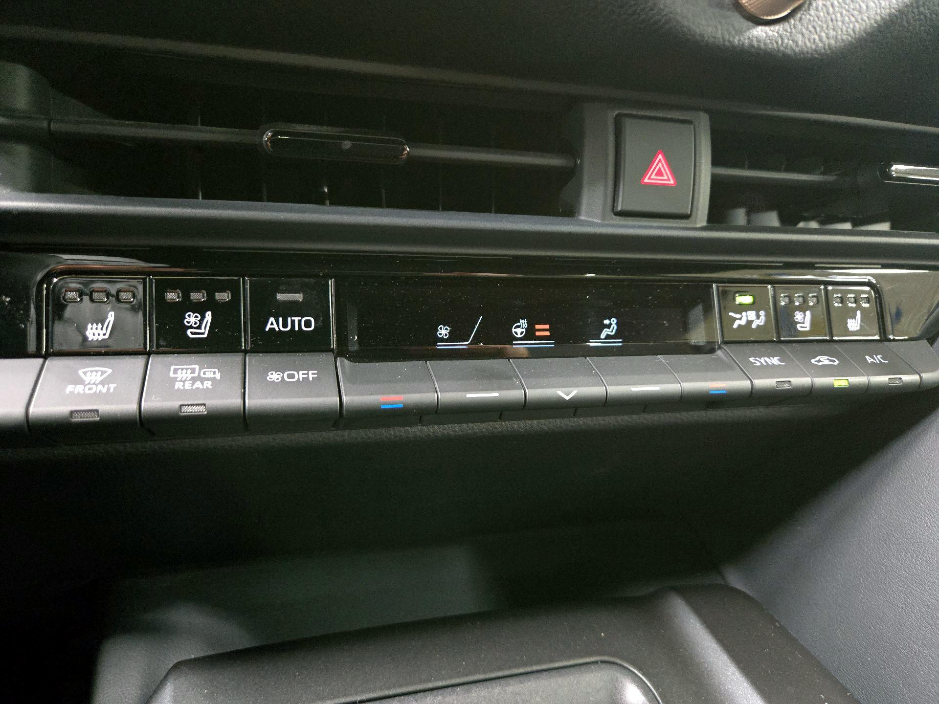 Thumbnail: 2023 Toyota Crown - 16