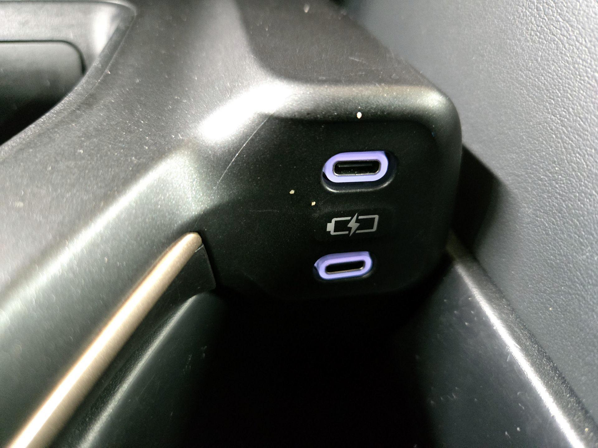 Thumbnail: 2023 Toyota Crown - 18