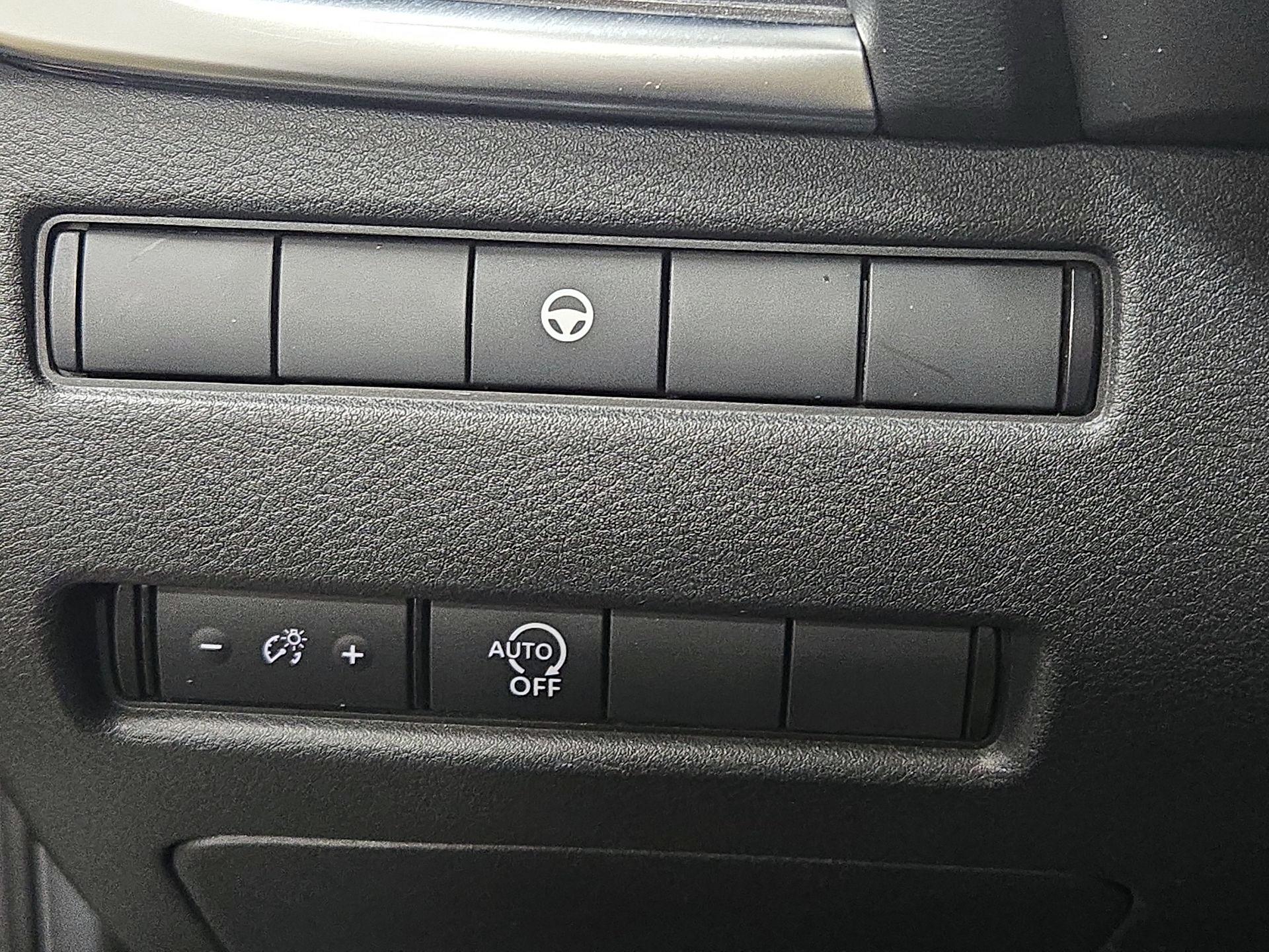 Thumbnail: 2023 Nissan Rogue - 13