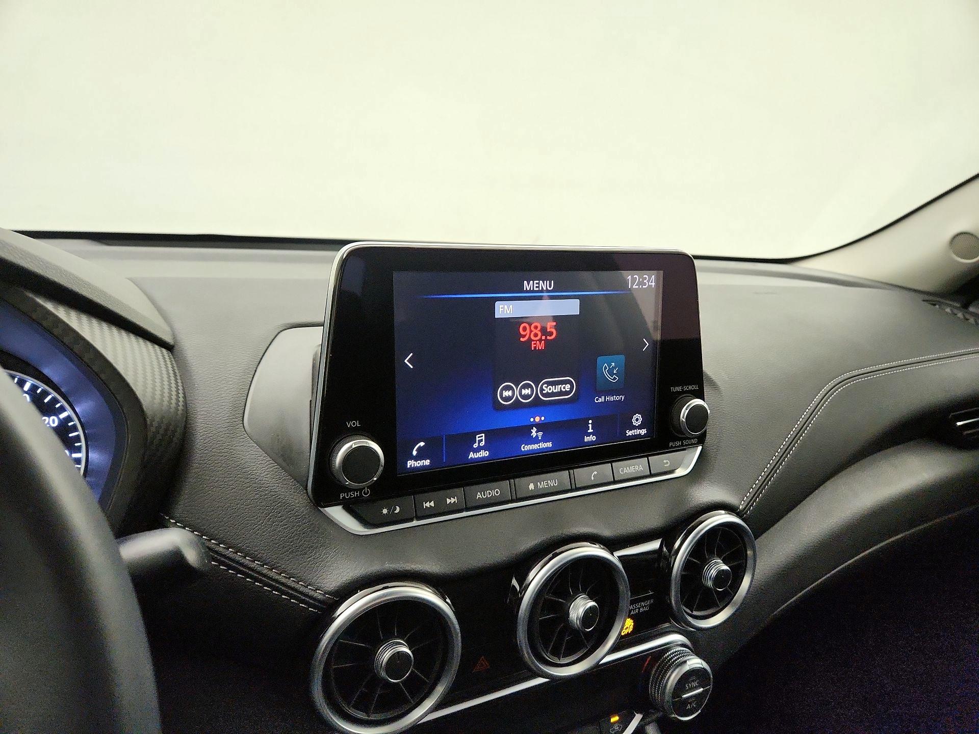 Thumbnail: 2020 Nissan Sentra - 13