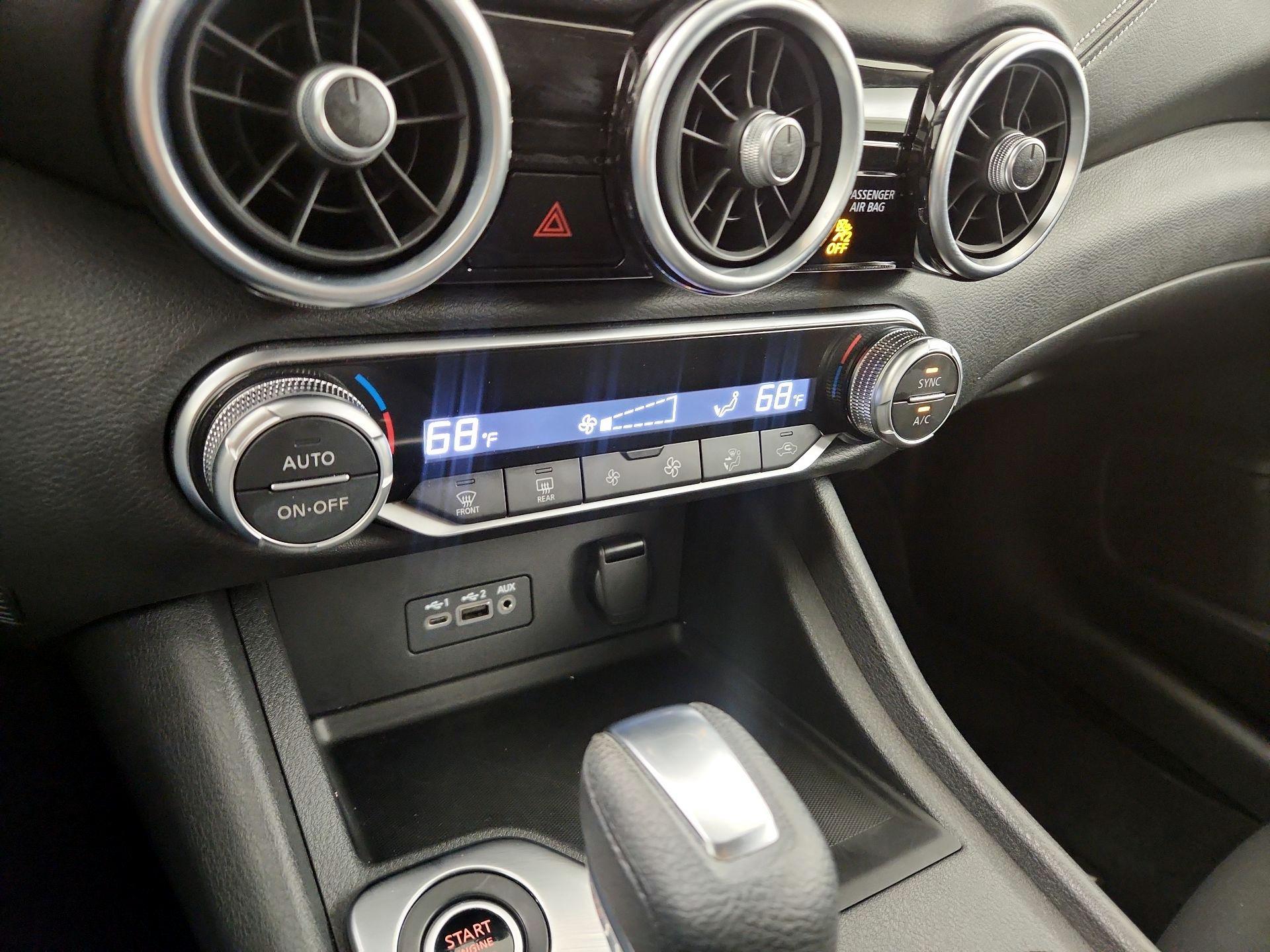 Thumbnail: 2020 Nissan Sentra - 14