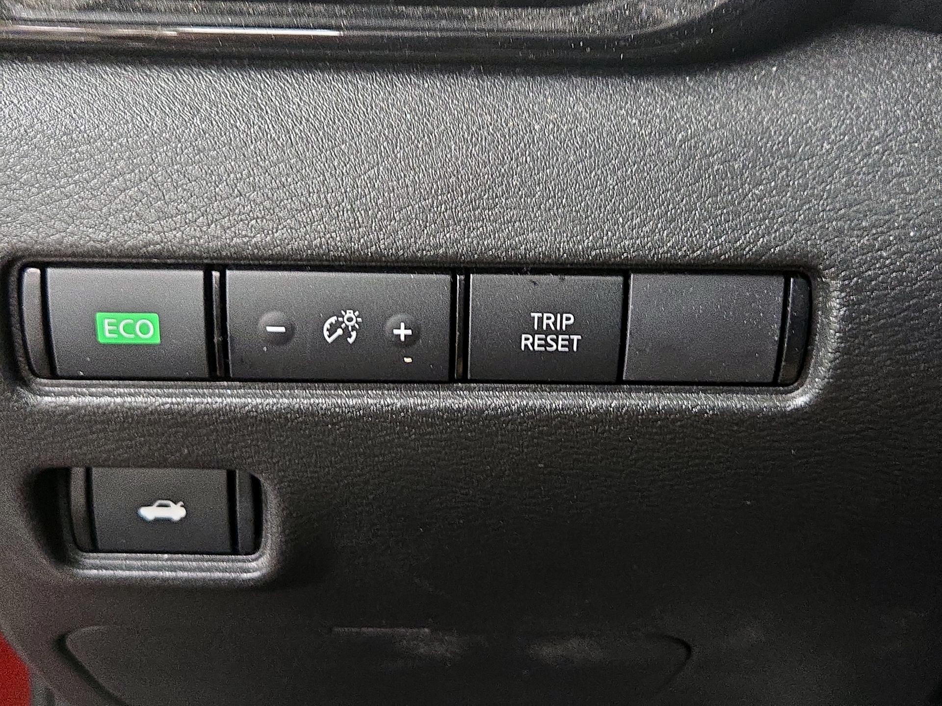 Thumbnail: 2023 Nissan Sentra - 13