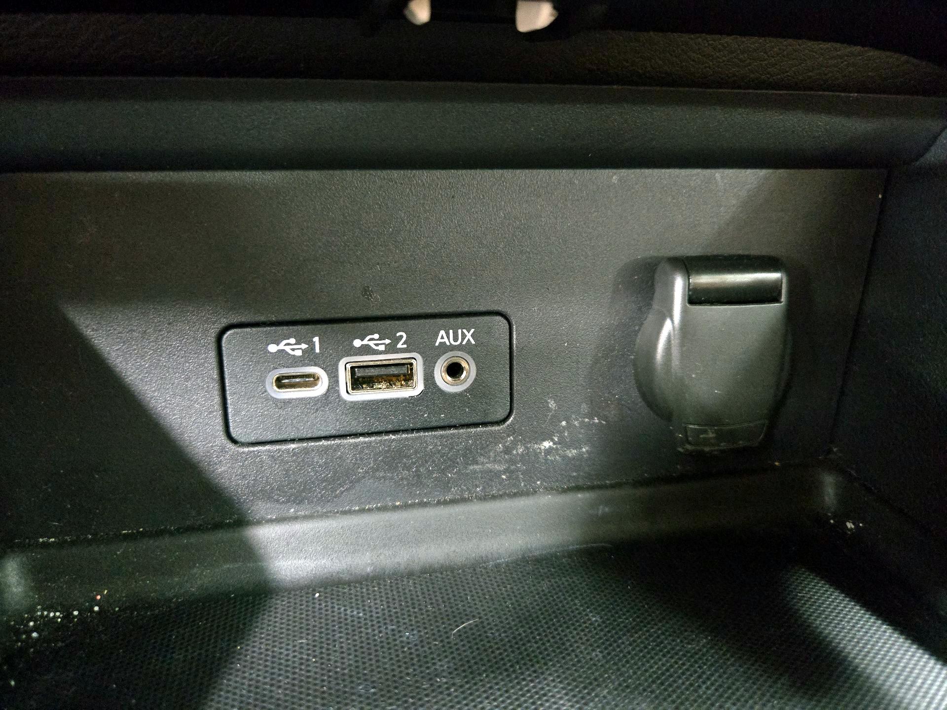 Thumbnail: 2023 Nissan Sentra - 18