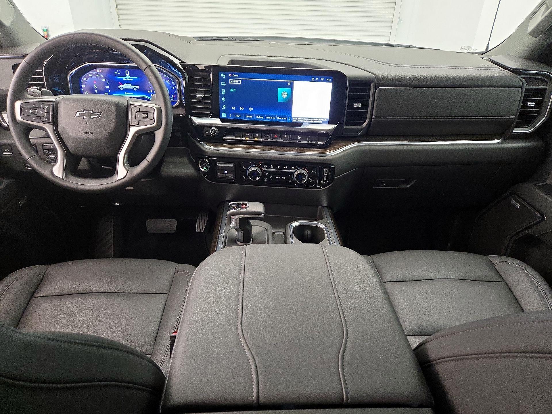 Thumbnail: 2024 Chevrolet Silverado 1500 - 9