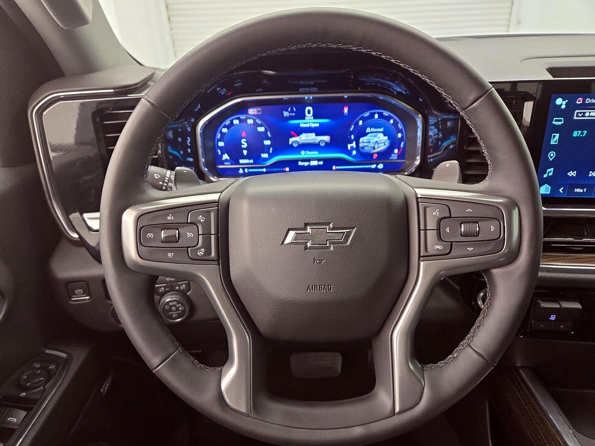 Thumbnail: 2024 Chevrolet Silverado 1500 - 10