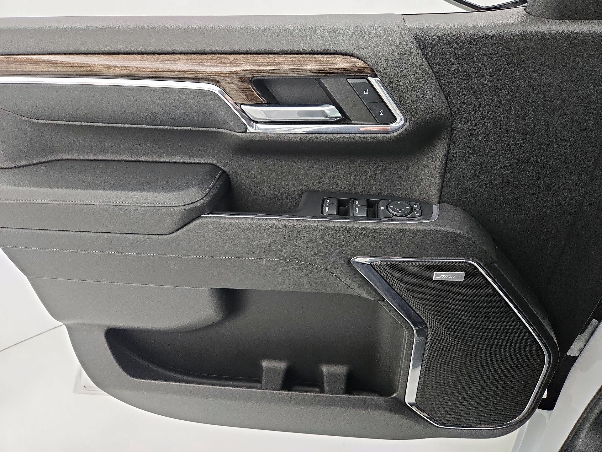 Thumbnail: 2024 Chevrolet Silverado 1500 - 12