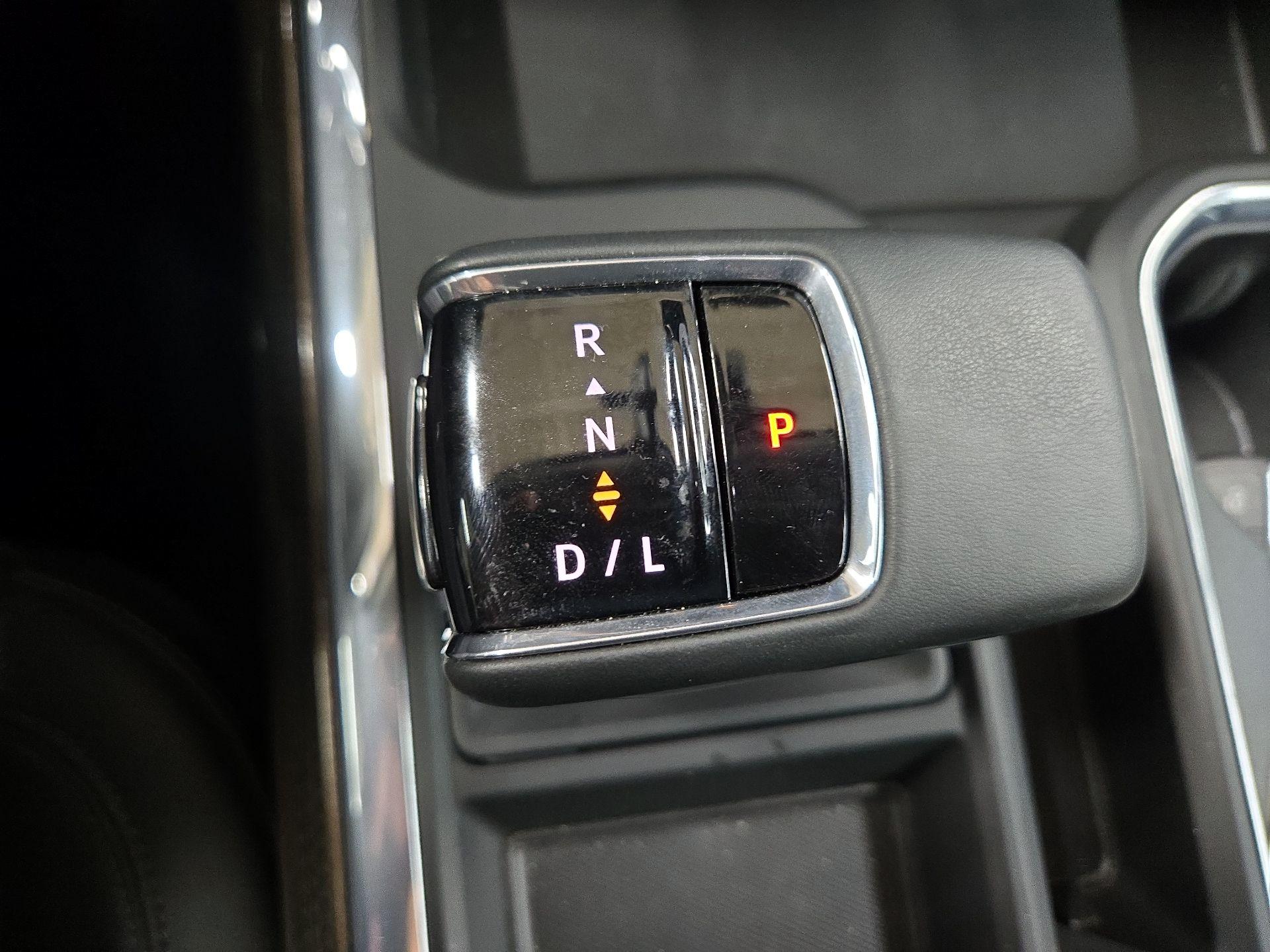 Thumbnail: 2024 Chevrolet Silverado 1500 - 18