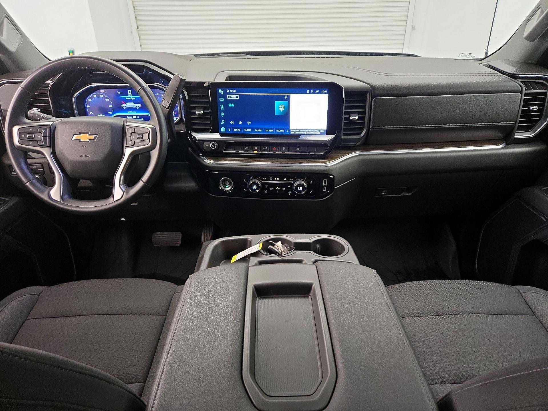 Thumbnail: 2024 Chevrolet Silverado 1500 - 9