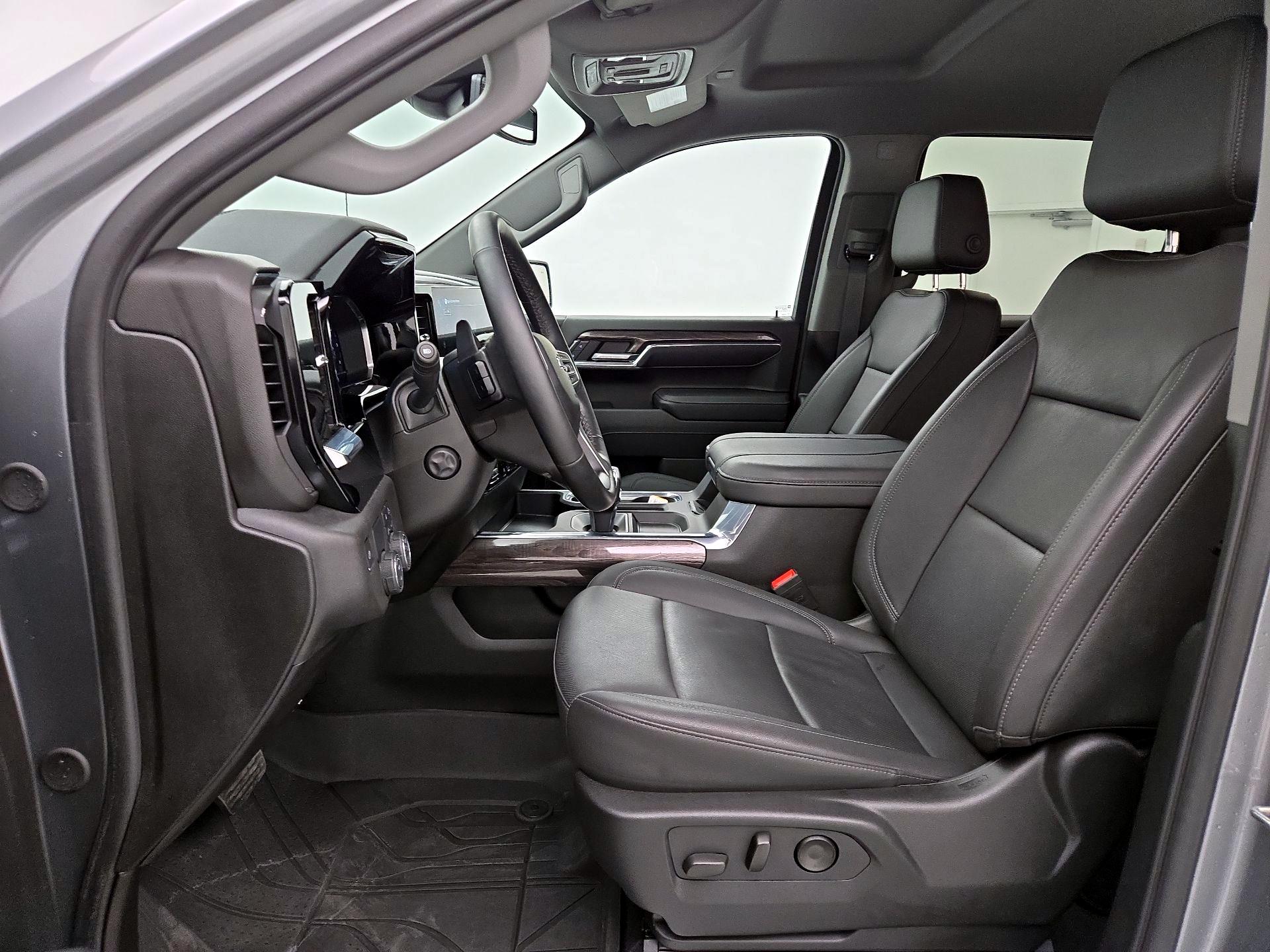 Thumbnail: 2024 Chevrolet Silverado 1500 - 11