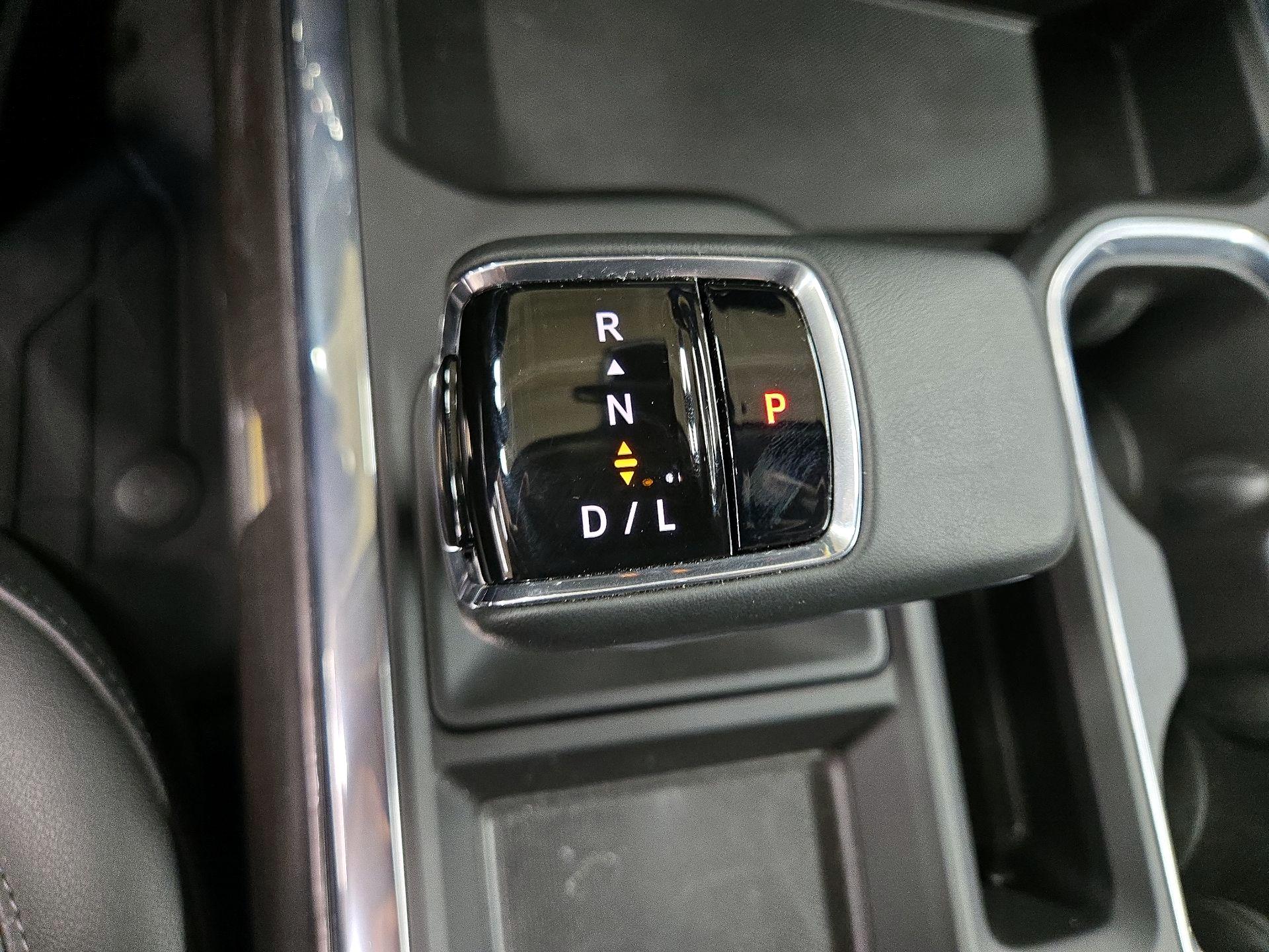 Thumbnail: 2024 Chevrolet Silverado 1500 - 17